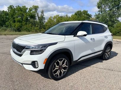 Used 2022 Kia Seltos SX w/ Sunroof Package