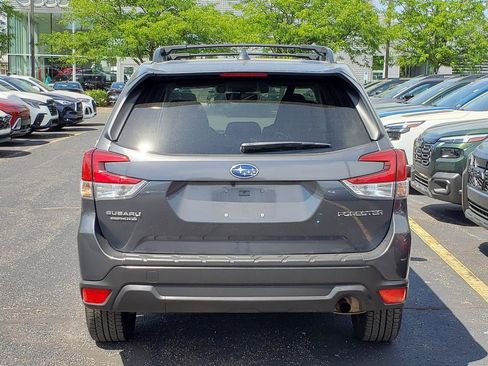 Used 2020 Subaru Forester Premium w/ Popular Package #1 AWD/4WD image 4