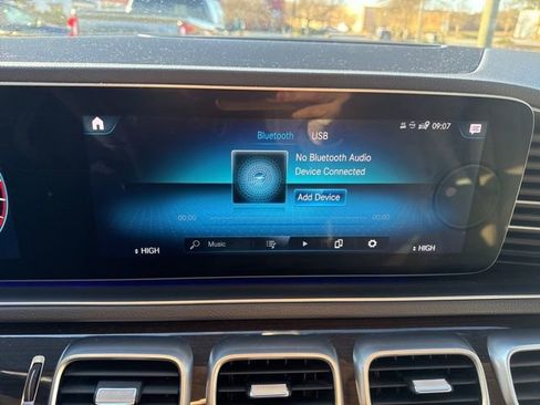 Used 2020 Mercedes-Benz GLE 350 4MATIC image 25