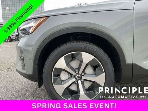 New 2026 Volvo XC40 B5 Plus w/ Protection Package Premier AWD/4WD image 9