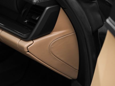 Used 2026 Porsche 911 GT3 image 39