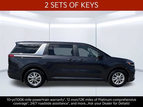 Certified 2024 Kia Carnival LX FWD image 8