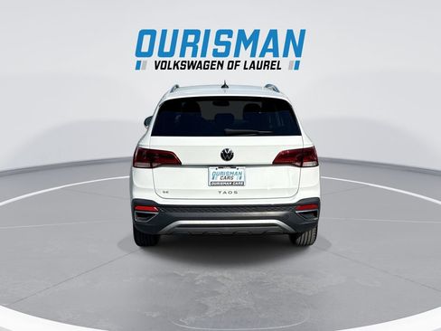 Used 2023 Volkswagen Taos SE FWD image 7