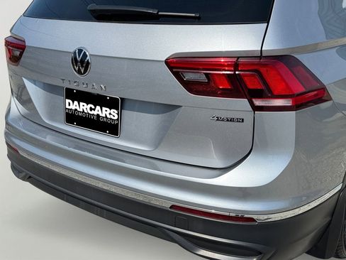 Used 2022 Volkswagen Tiguan SE AWD/4WD image 8