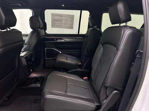 New 2026 Jeep Grand Wagoneer L 4WD image 14