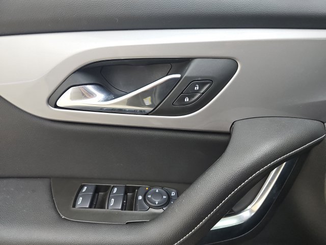 Used 2025 Chevrolet Blazer LT w/ Convenience Package FWD image 28