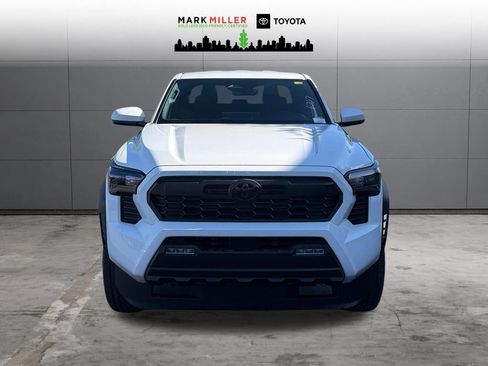 New 2026 Toyota Tacoma TRD Off-Road AWD/4WD image 9
