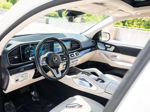 Used 2021 Mercedes-Benz GLS 450 4MATIC image 12
