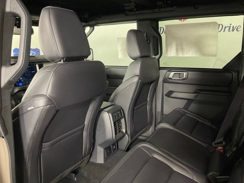 New 2026 Ford Bronco Outer Banks AWD/4WD image 15