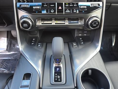 New 2026 Lexus LX 700h Luxury AWD/4WD image 27