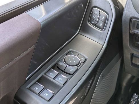 Used 2023 Ford F150 Lariat AWD/4WD image 23