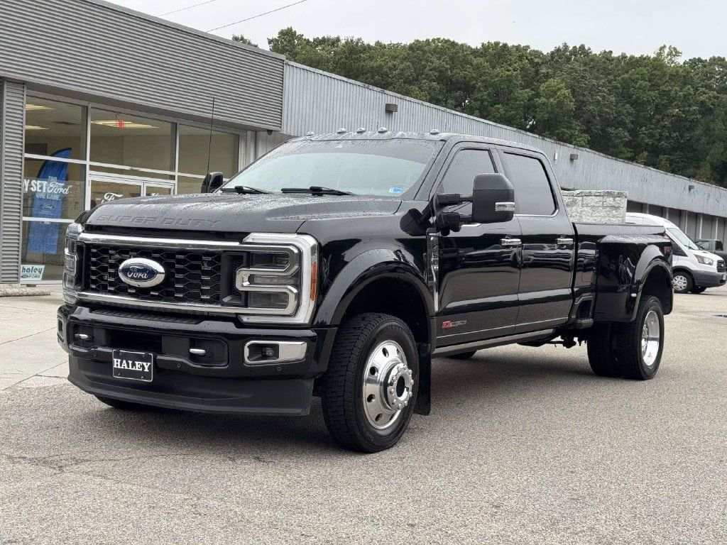 Used 2023 Ford F450 Limited w/ FX4 Off-Road Package AWD/4WD image 26