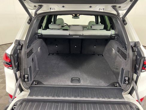 New 2026 BMW X5 xDrive40i AWD/4WD image 13