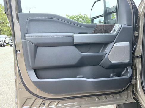 New 2026 Ford F450 Lariat w/ Lariat Ultimate Package AWD/4WD image 11