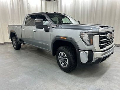 Used 2024 GMC Sierra 2500 SLT w/ SLT Convenience Package