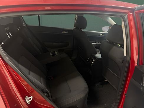 Used 2019 Kia Sportage LX FWD image 13