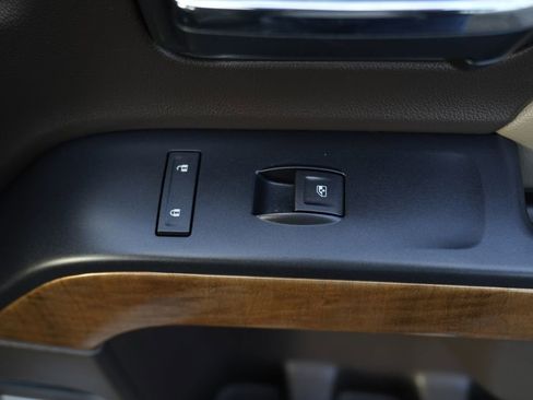 Used 2014 Chevrolet Silverado 1500 LTZ w/ LTZ Plus Package AWD/4WD image 29