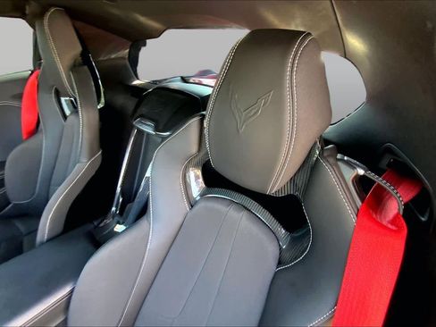 Used 2024 Chevrolet Corvette Z06 RWD image 21