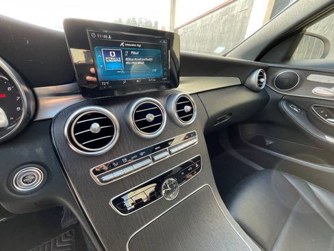 Used 2019 Mercedes-Benz C 300 4MATIC Sedan w/ Premium Package image 37