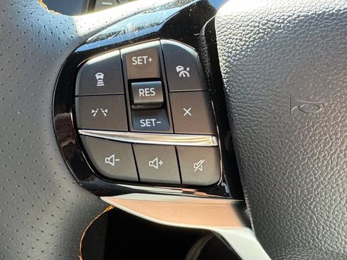 Used 2026 Ford Explorer Tremor w/ Tremor Ultimate Package AWD/4WD image 21