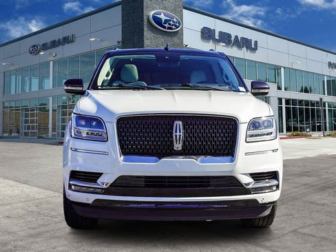 Used 2021 Lincoln Navigator L Black Label w/ Special Edition Package image 2