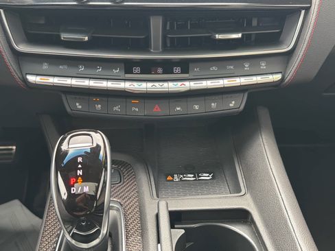 Used 2021 Cadillac CT5 V w/ Premium Package RWD image 29