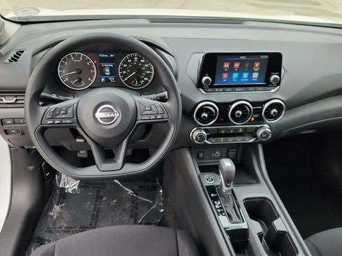 New 2025 Nissan Sentra S image 9