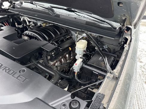 Used 2018 Chevrolet Tahoe LT image 30