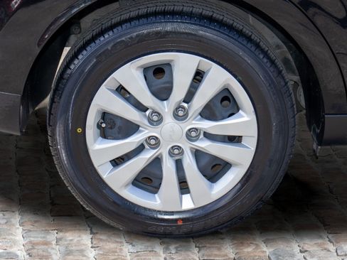 Used 2023 Kia Soul LX image 36