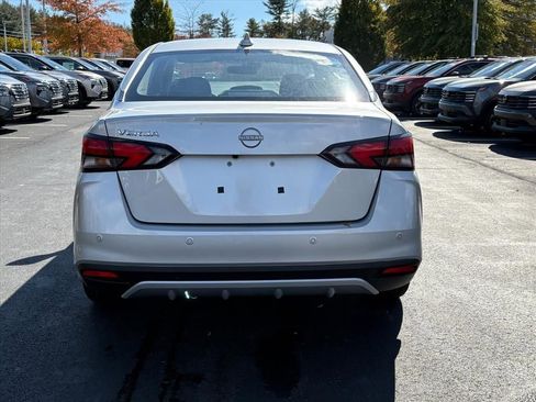New 2025 Nissan Versa SV w/ Trunk Package image 7