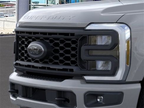 New 2025 Ford F350 Lariat w/ Lariat Ultimate Package image 17