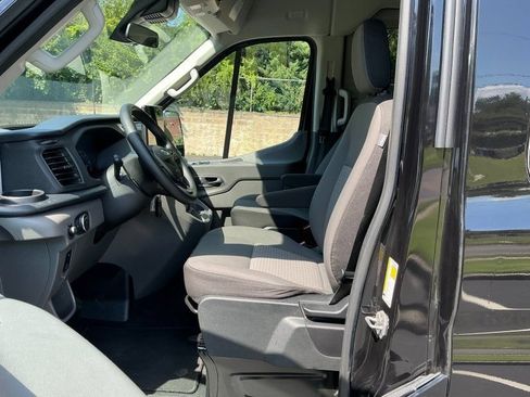 Used 2025 Ford Transit 350 XLT RWD image 9