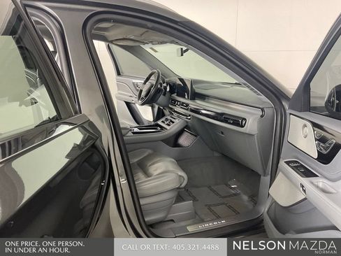 Used 2020 Lincoln Aviator Reserve w/ Equipment Group 202A AWD/4WD image 14