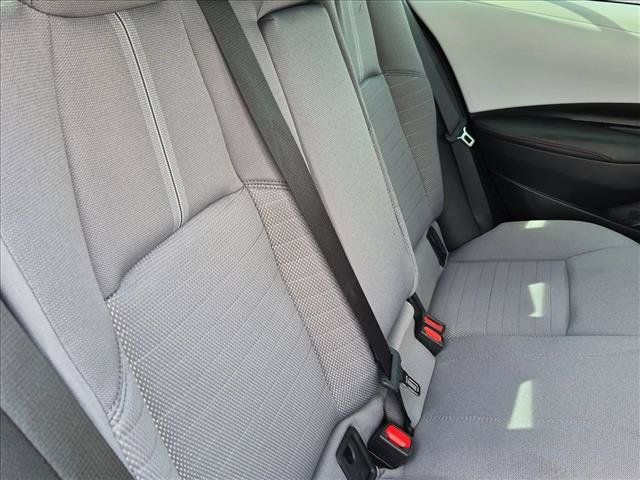 Used 2025 Toyota Corolla SE FWD image 18