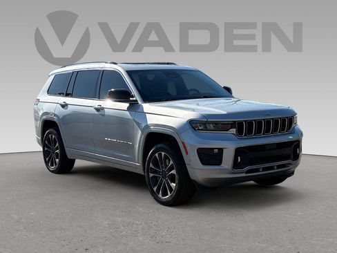 Used 2022 Jeep Grand Cherokee L Overland image 1