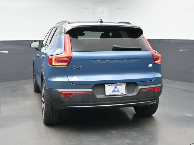 Used 2023 Volvo XC40 Recharge Ultimate AWD/4WD image 7