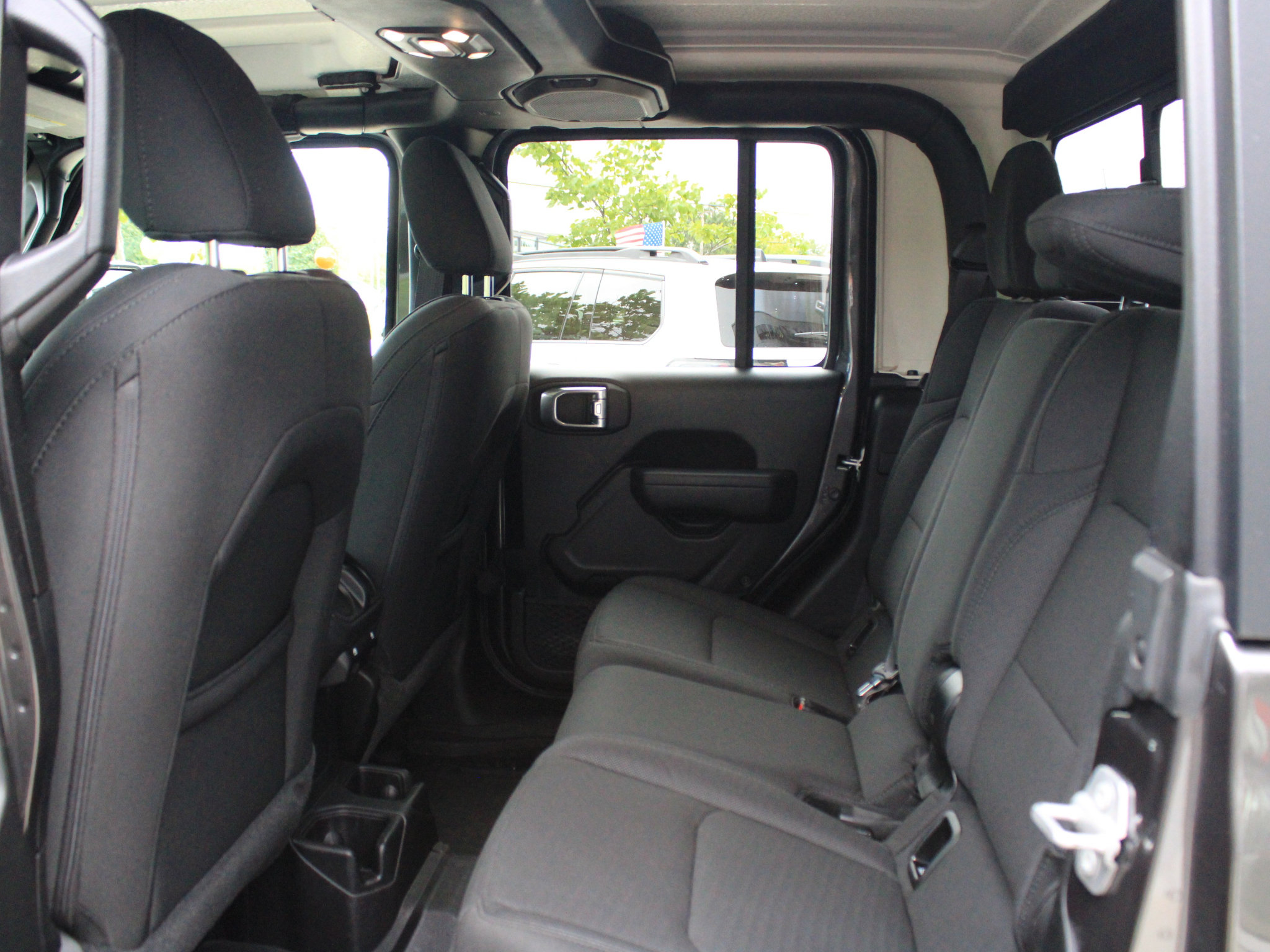 Used 2022 Jeep Gladiator Sport AWD/4WD image 33