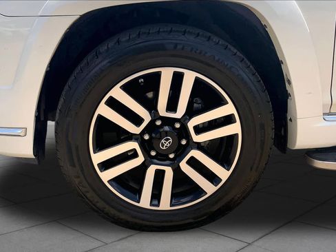 Used 2018 Toyota 4Runner Limited RWD image 11