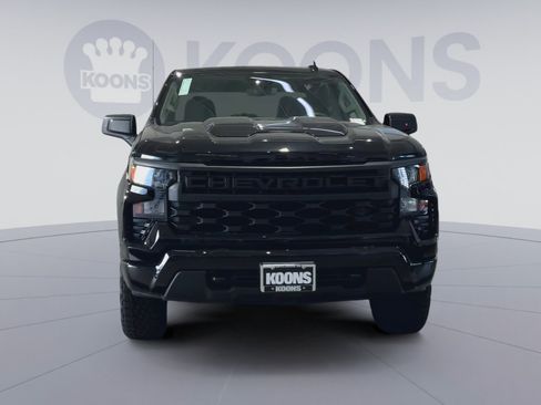 New 2026 Chevrolet Silverado 1500 Custom Trail Boss w/ Midnight Edition AWD/4WD image 4