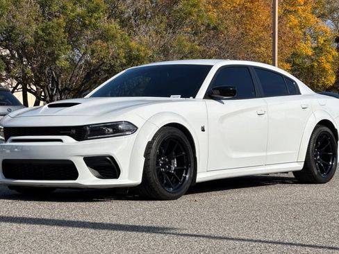 Used 2023 Dodge Charger Scat Pack image 8