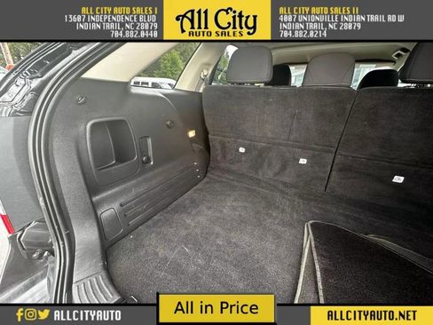 Used 2013 Ford Edge SE image 17