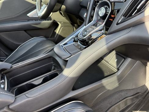 Used 2020 Acura RDX AWD w/ Advance Package image 40
