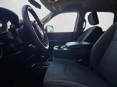 Used 2020 RAM 3500 Tradesman image 14