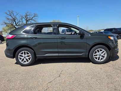 Used 2023 Ford Edge SEL w/ Convenience Package
