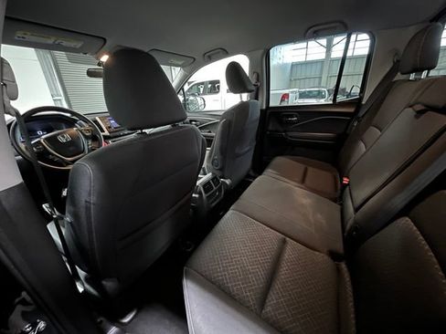 Used 2017 Honda Ridgeline Sport image 15