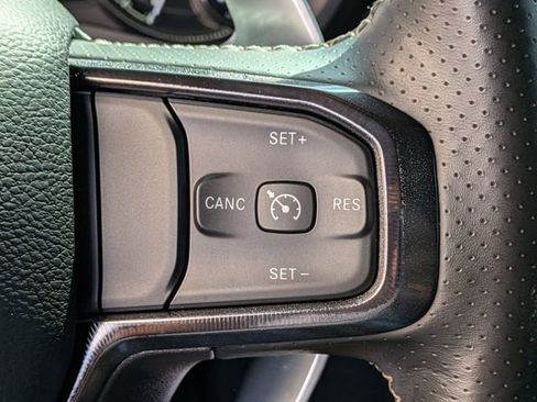 Used 2022 RAM 1500 Laramie image 30