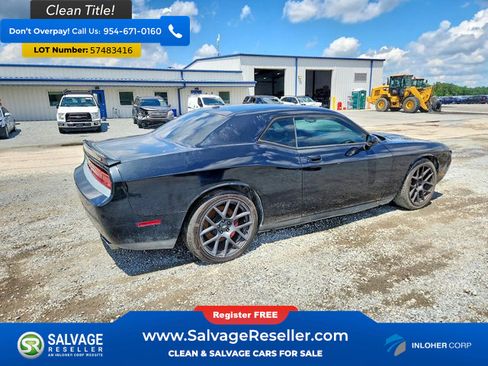 Used 2010 Dodge Challenger SRT8 w/ SRT Option Group II RWD image 4