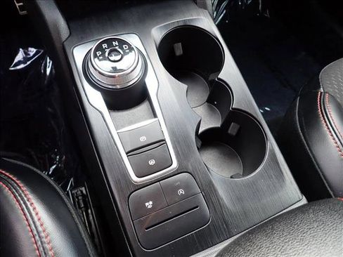 Certified 2024 Ford Escape ST-Line image 18