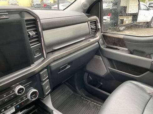 Used 2023 Ford F250 Lariat w/ Lariat Ultimate Package AWD/4WD image 50