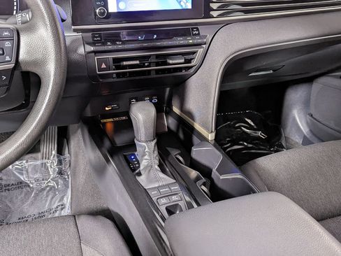 Certified 2025 Toyota Camry LE w/ Convenience Package FWD image 25